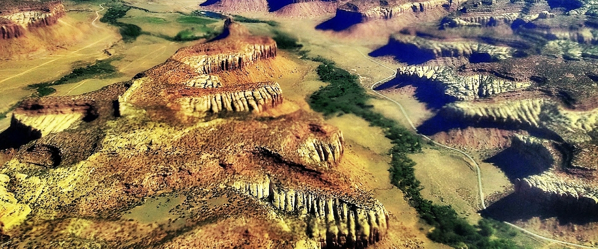 canyonlands national park photo